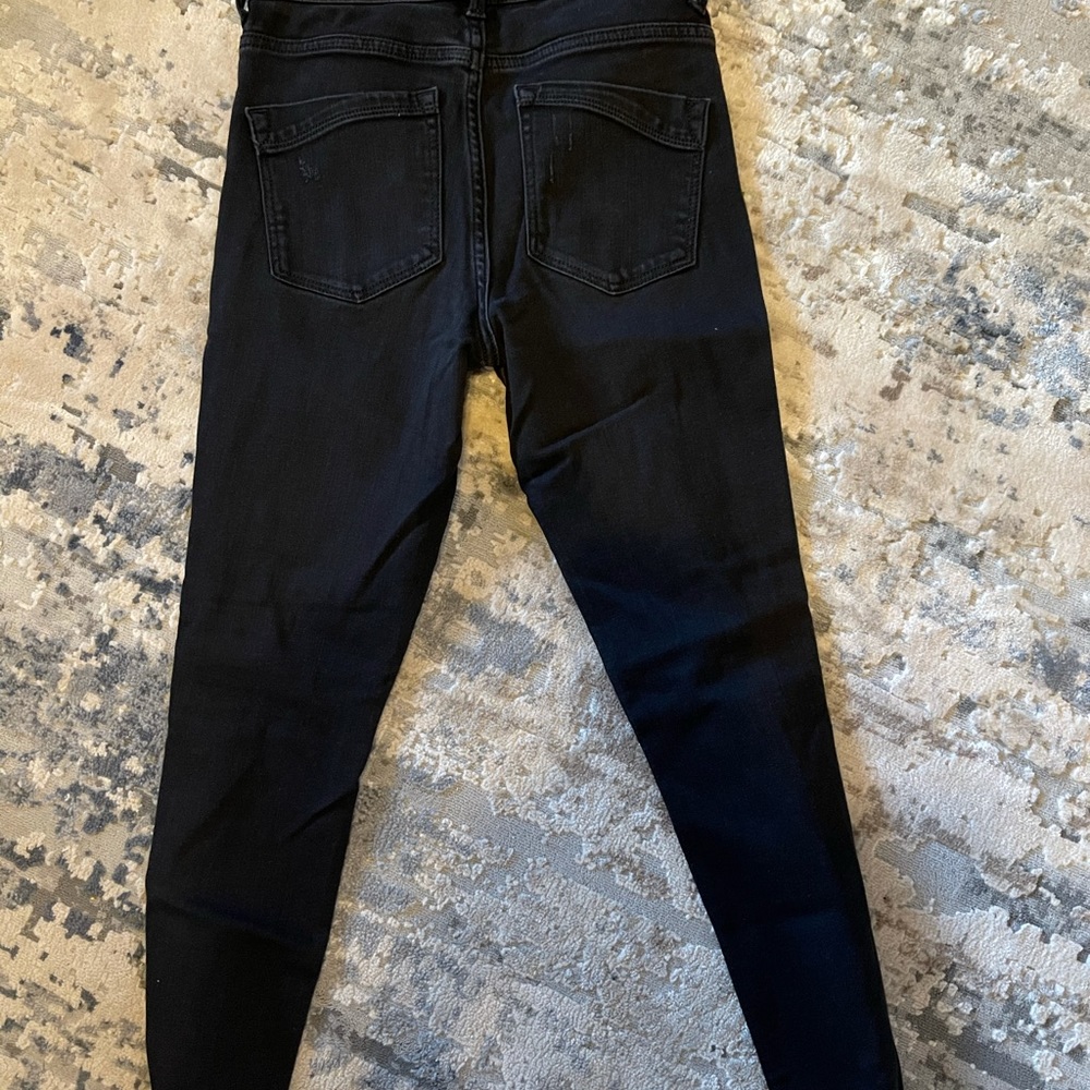 EXPRESS BLACK RIPPED JEANS - Picture 3 of 3